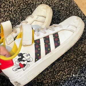 Adidas Kids White Sneakers with Mickey Mouse Design